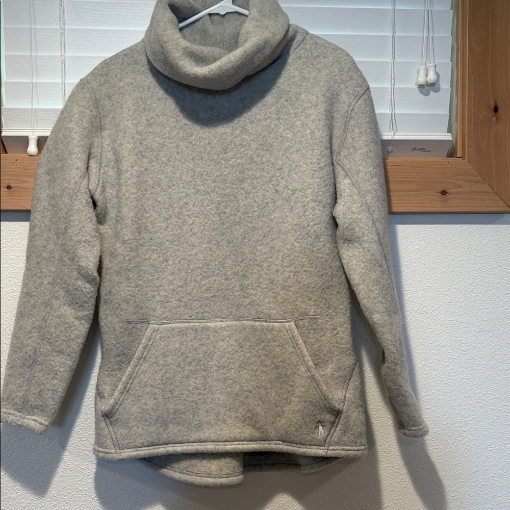 Smartwool Women's Light Gray Cowl Neck Fleece Sweater